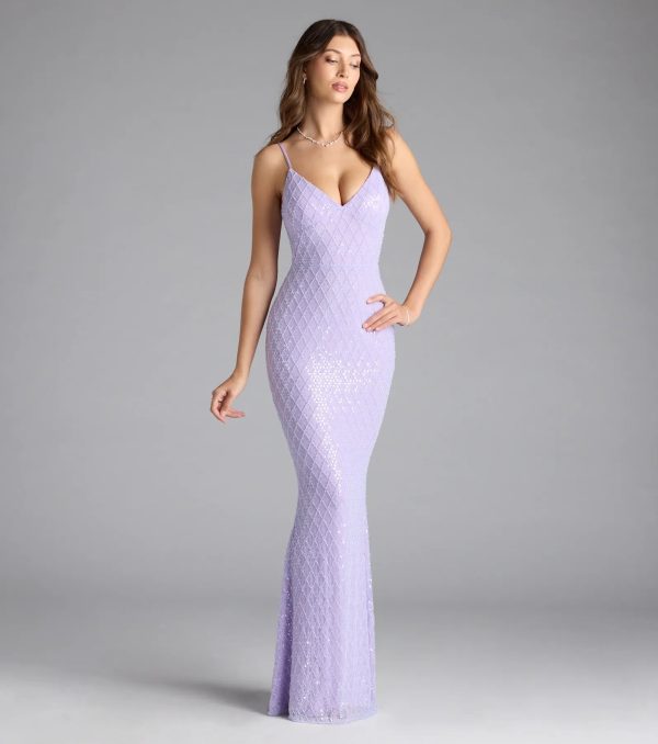 Kaylie V-Neck Bodycon Sequin Bead Formal Dress - Image 12