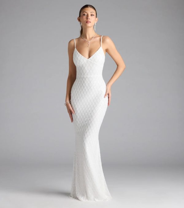 Kaylie V-Neck Bodycon Sequin Bead Formal Dress - Image 5