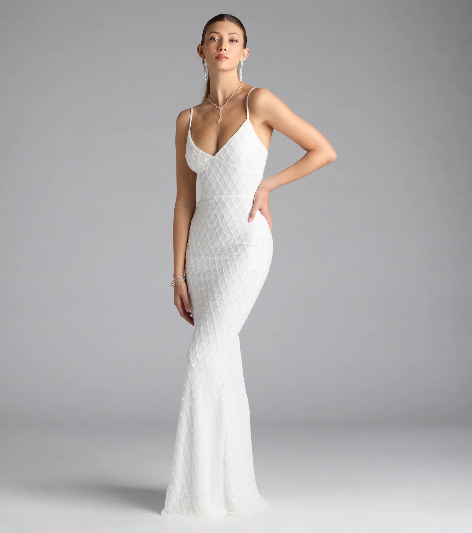 Kaylie V-Neck Bodycon Sequin Bead Formal Dress - Image 8