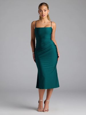 Best Behavior Sleeveless Midi Dress