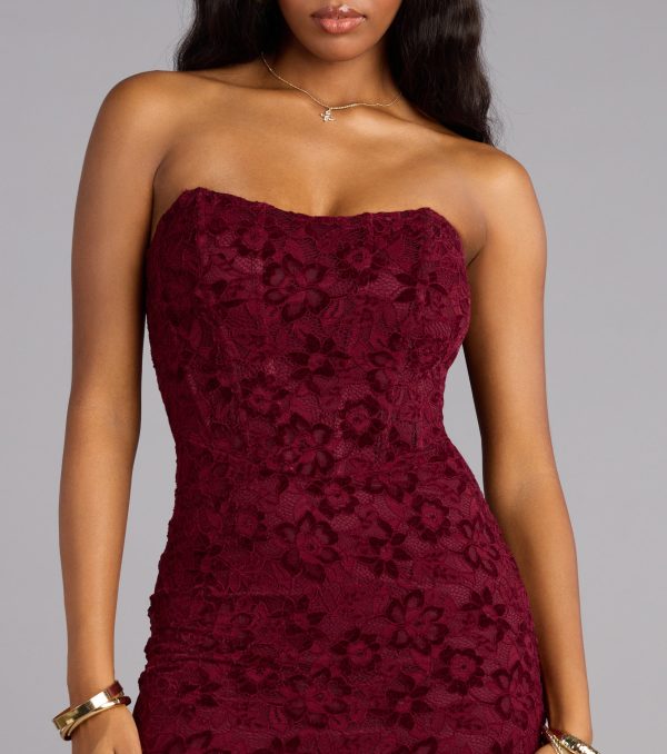 Wine And Roses Lace Mini Dress - Image 4