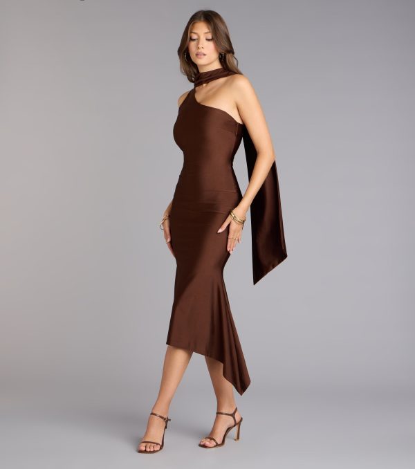 Street Strut Satin Midi Dress With Scarf - Image 2