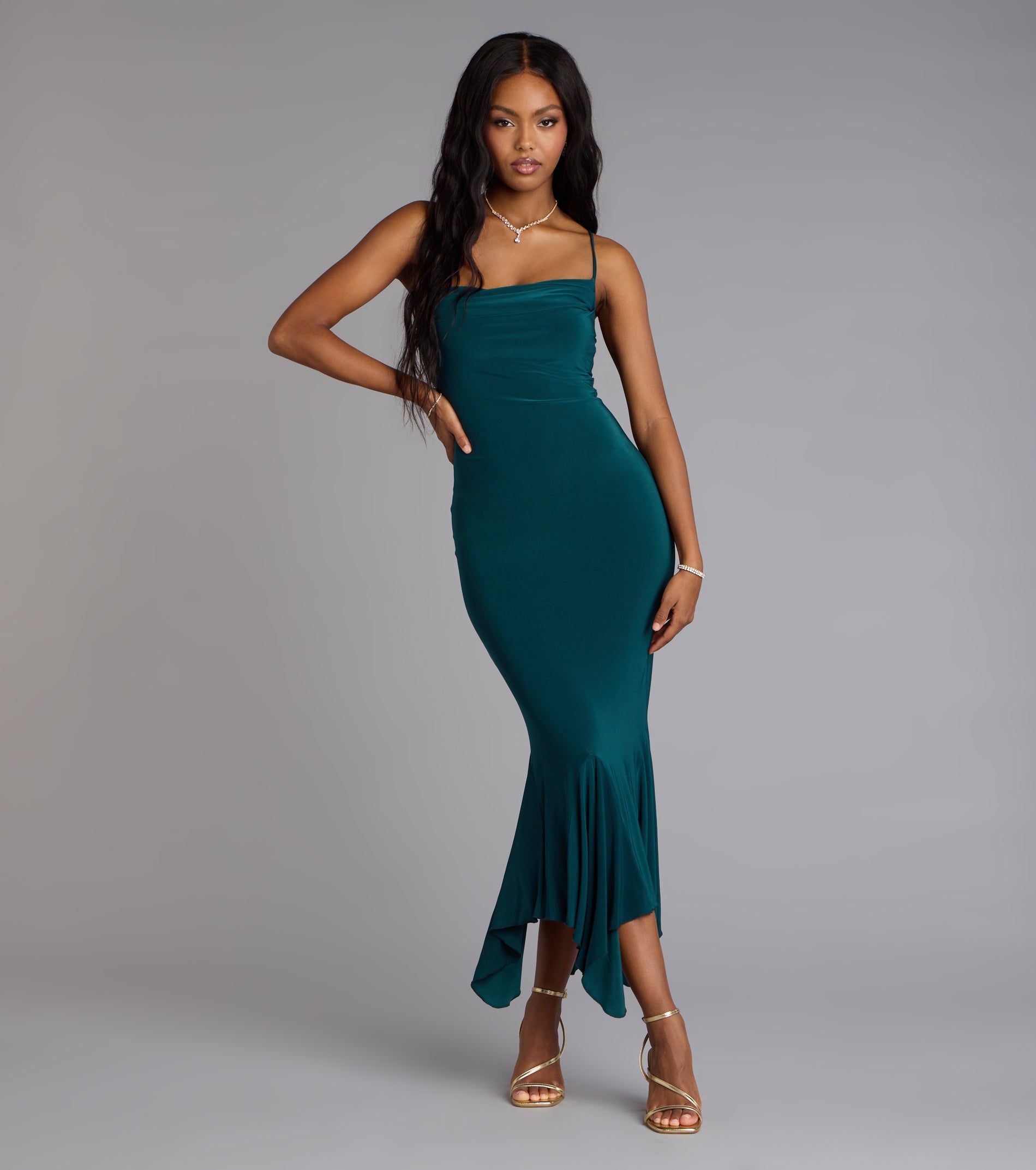 Stunning Silhouette Bodycon Midi Dress - Image 5