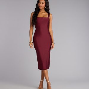 Allure Defined Midi Dress