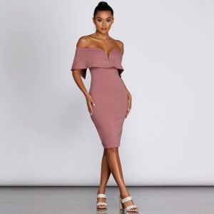 Outfit On Ponte Midi Dress