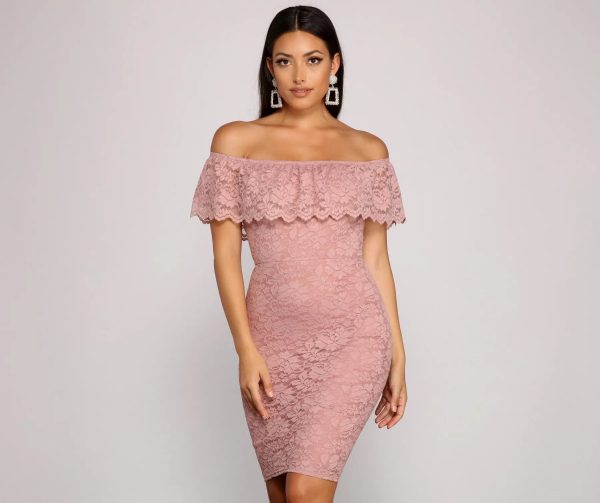 Stunner In Lace Midi Dress - Image 13