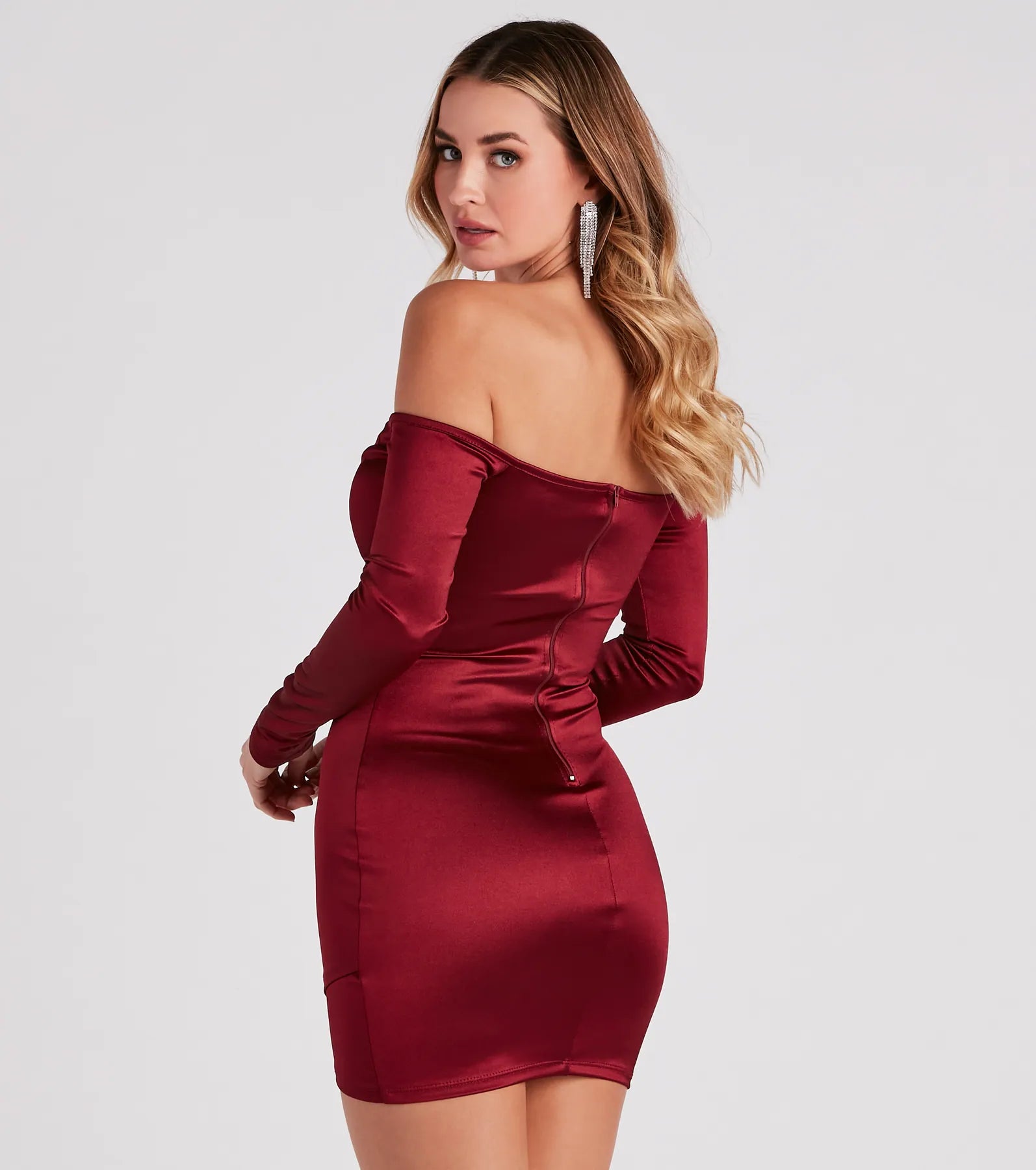 Alluring Chic Off-The-Shoulder Satin Mini Dress - Image 2