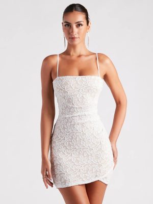 Picture-Perfect Glitter Lace Short Dress