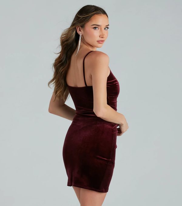 Make Your Move Velvet Bodycon Party Dress - Image 2