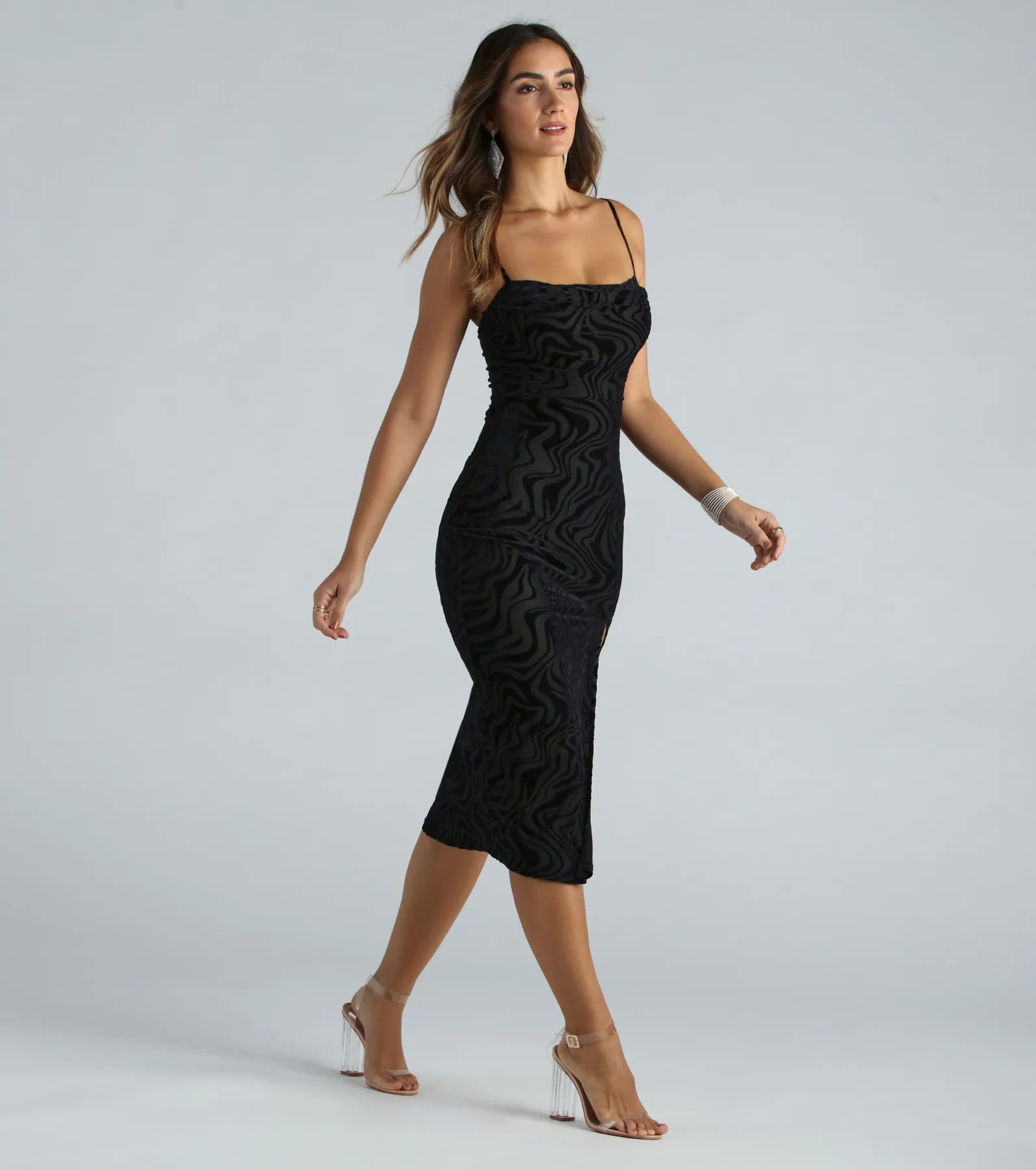 What A Look Velvet Marble Pattern Midi Dress - Image 3