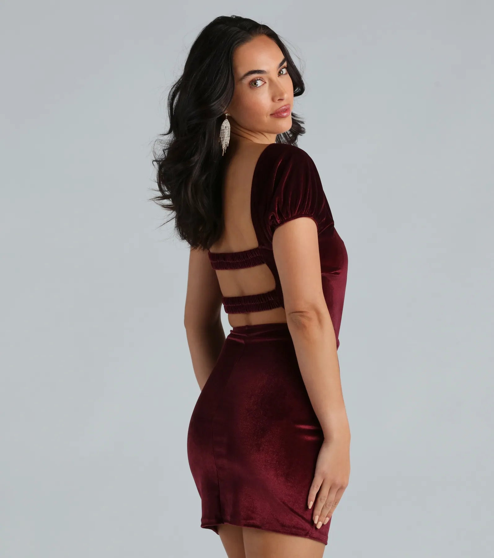 That Luxe Look Velvet Bodycon Mini Dress - Image 2