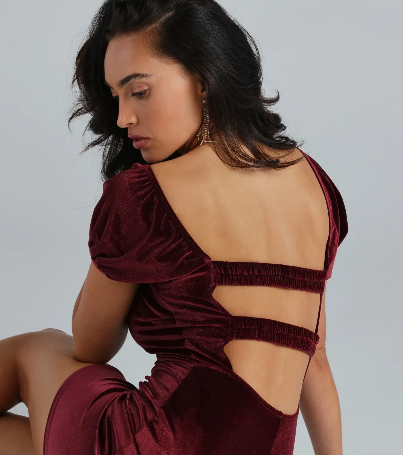 That Luxe Look Velvet Bodycon Mini Dress - Image 4