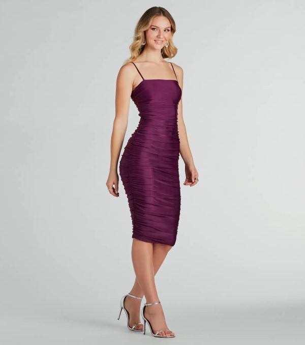 Iconic Silhouette Ruched Bodycon Midi Dress - Image 3