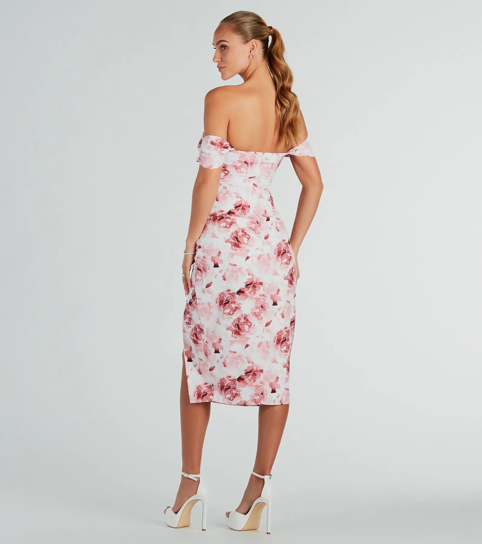 Enchanting Blooms Floral Linen Midi Dress - Image 2