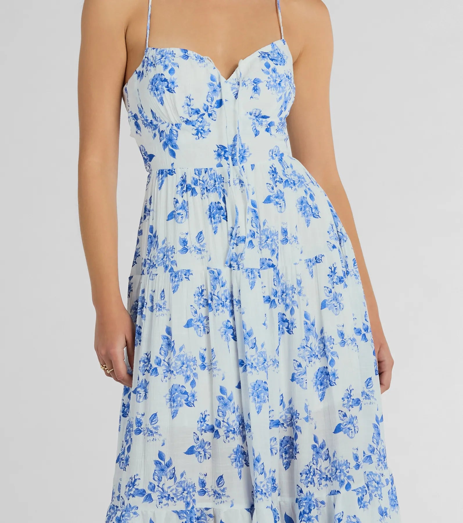 Charming Vibe Tie-Back Flowy Floral Woven Maxi Dress - Image 3