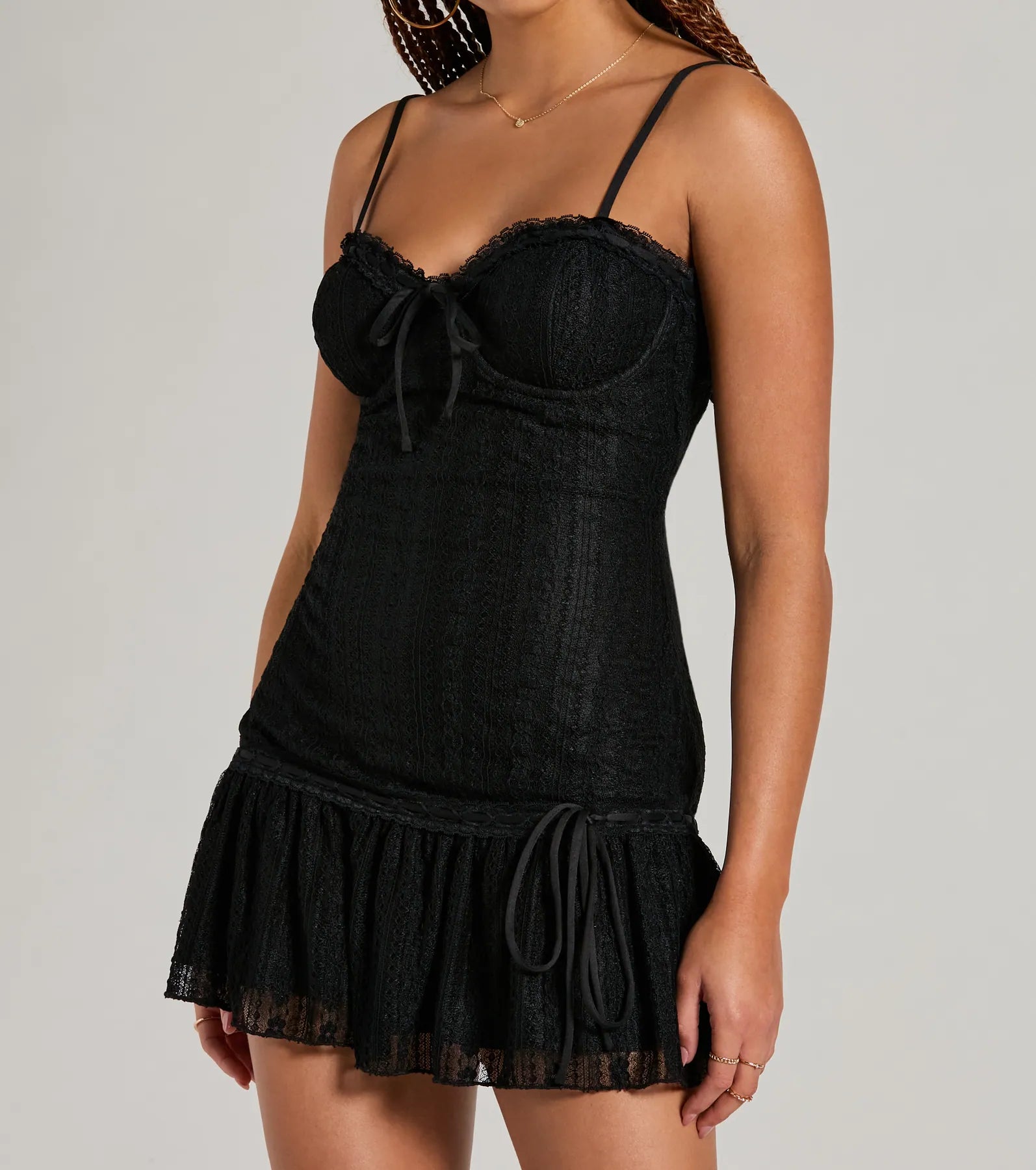 Tempting Allure Sweetheart A-Line Lace Mini Dress - Image 4