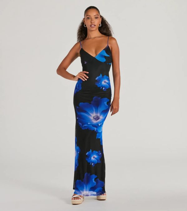 Romance That Wows Large Blossom Floral Maxi Dress - Image 6