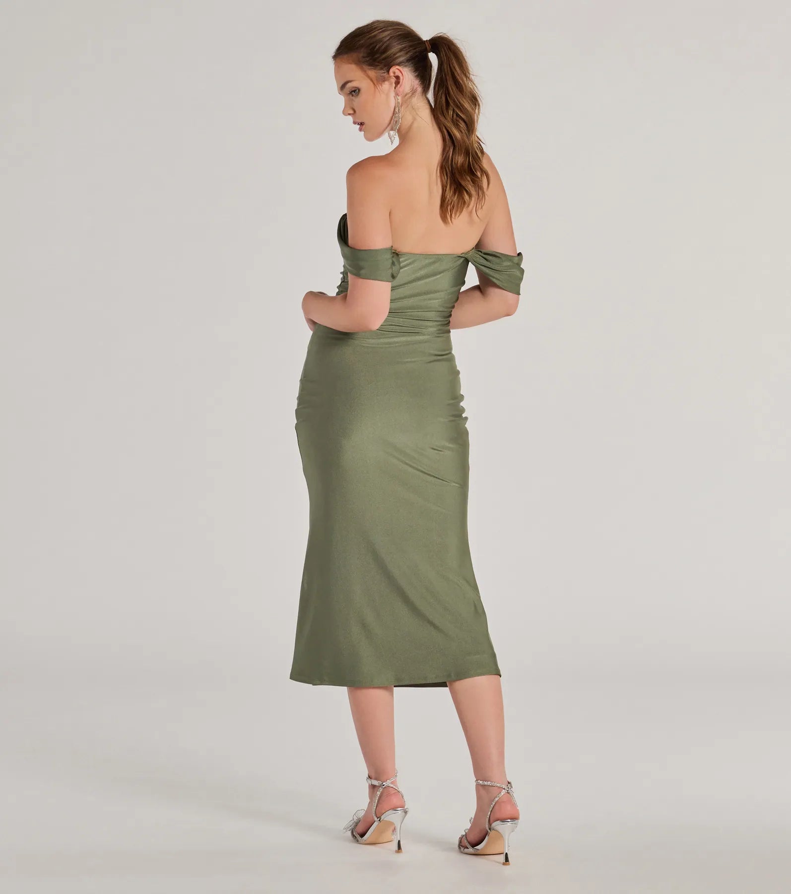 Exceptional Off-The-Shoulder Flared Midi Dress - Image 10
