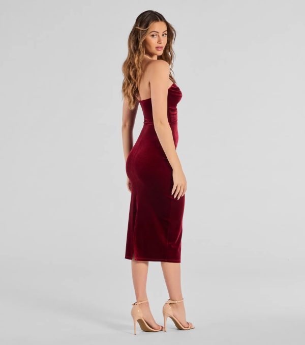 Sophisticated Enchantment Velvet Midi Dress - Image 2