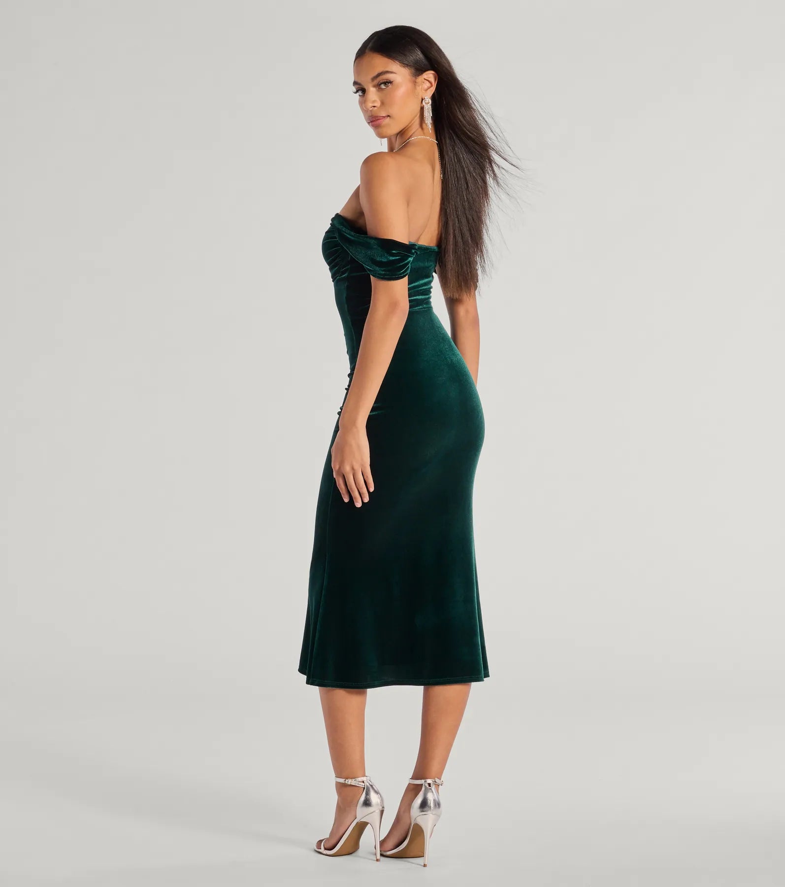 Regal Moment Off-The-Shoulder Velvet Midi Dress - Image 2