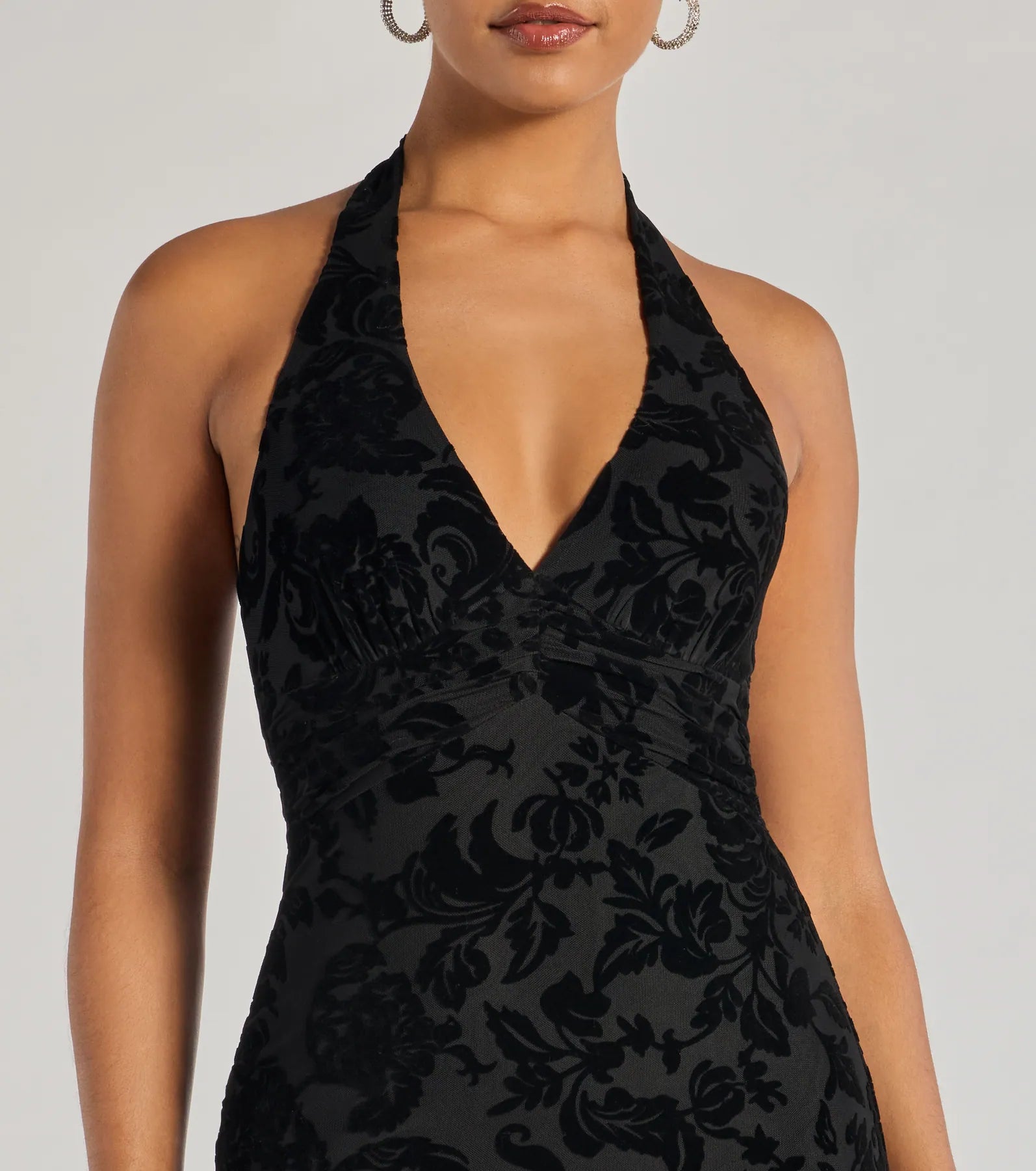 Refined Charm Flocked Velvet Halter Midi Dress - Image 3