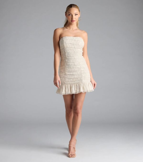 Romance Dreamer Strapless Bodycon Lace Mini Dress - Image 3