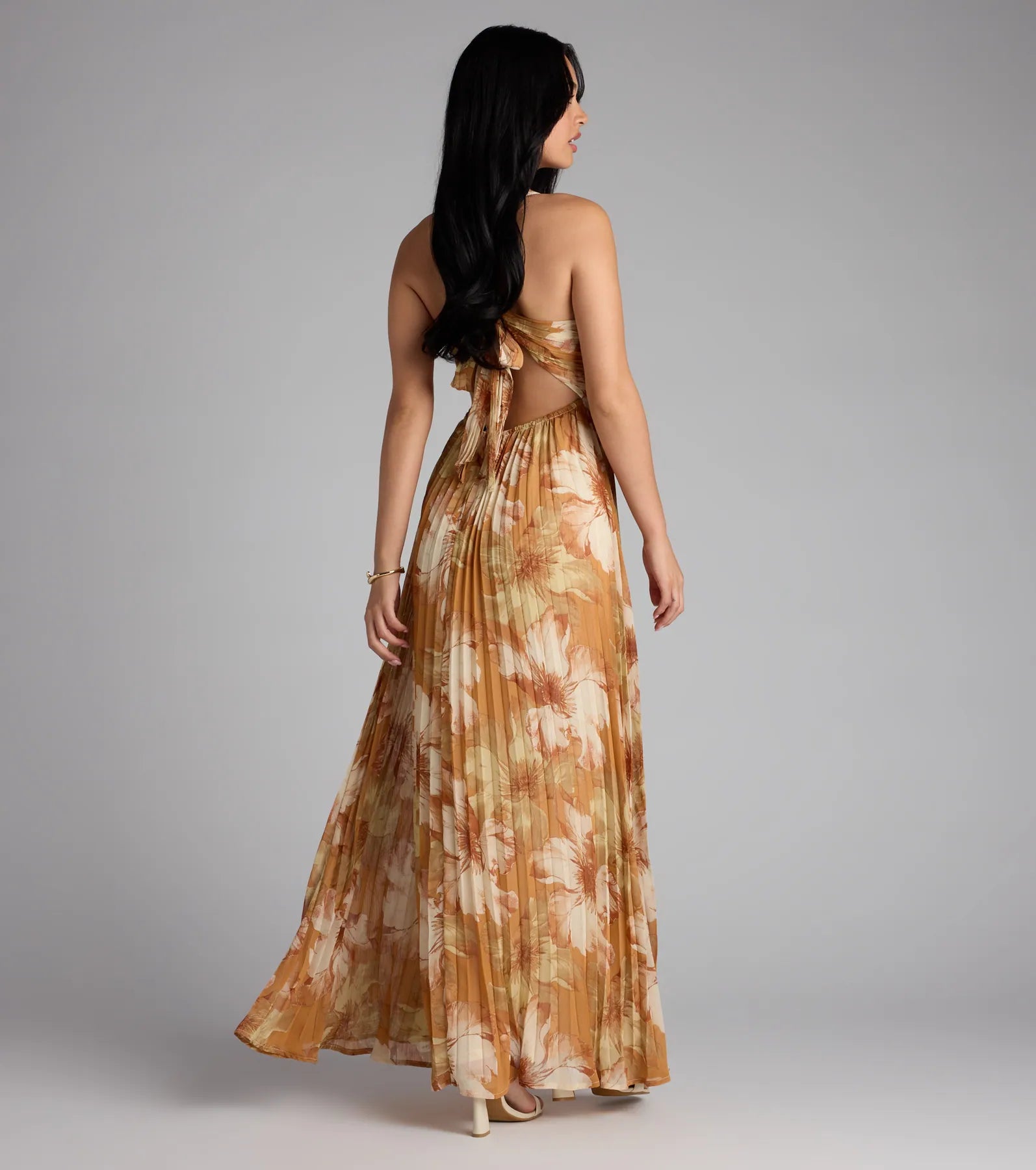 Effortless Enchantment Floral Pleated Maxi Dress - Image 2