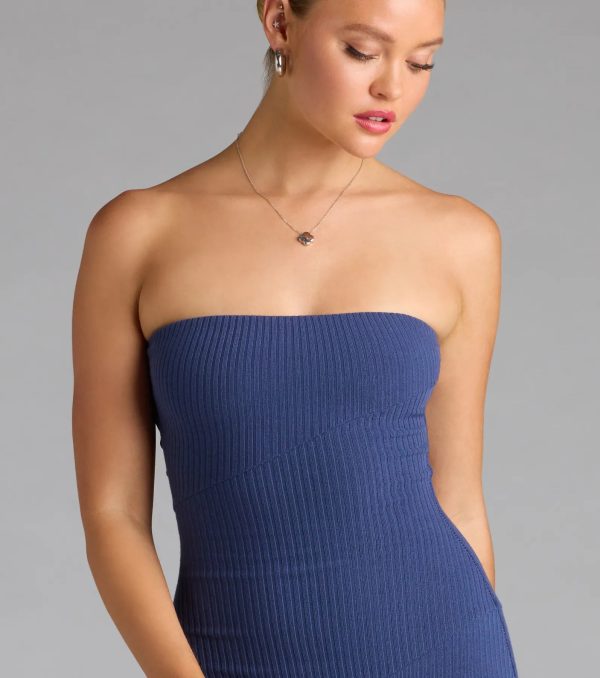 Simply Chic Strapless Ribbed Knit Midi Dress - Image 7