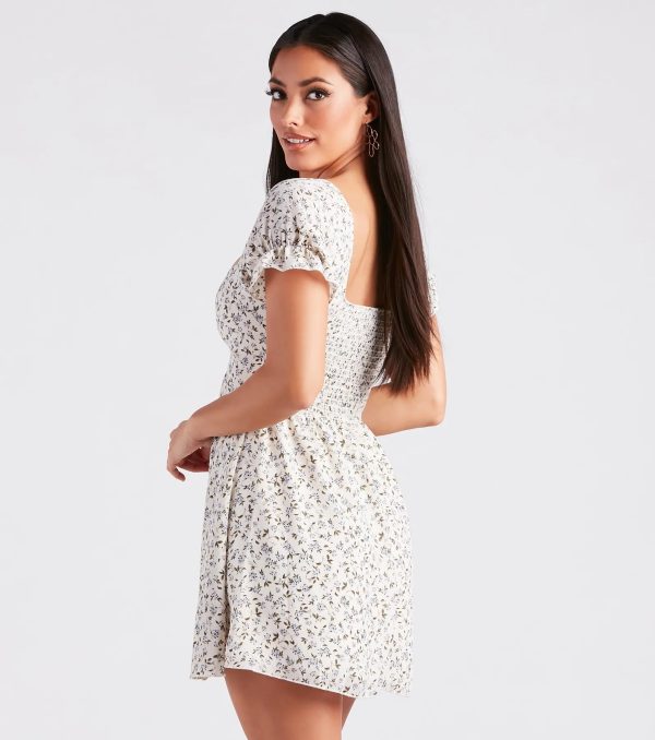 Cute View Ditsy Floral Chiffon Skater Dress - Image 2