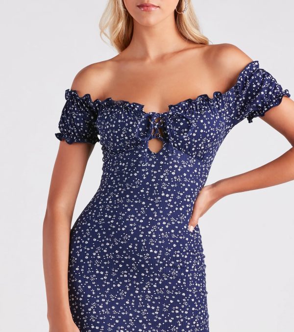 La Quinta Ditsy Floral Rib Knit Mini Dress - Image 4