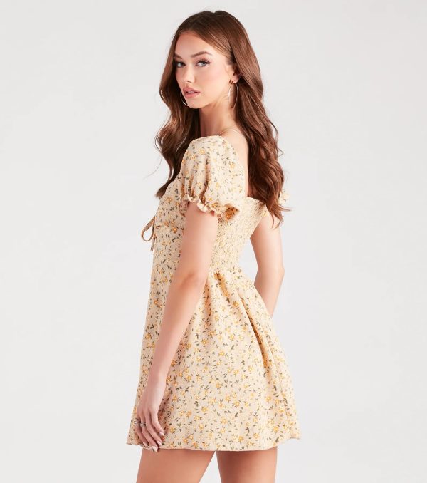 Cute View Ditsy Floral Chiffon Skater Dress - Image 6