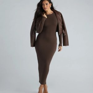 Showstoppin' Staple Long Sleeve Maxi Dress