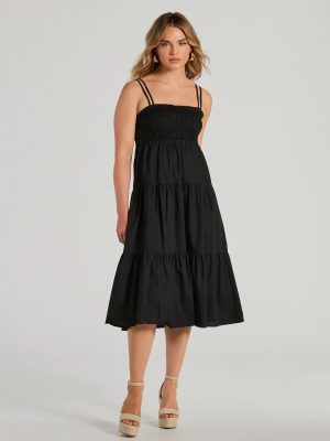 Darling Appeal Sleeveless Ruffled Midi Dress