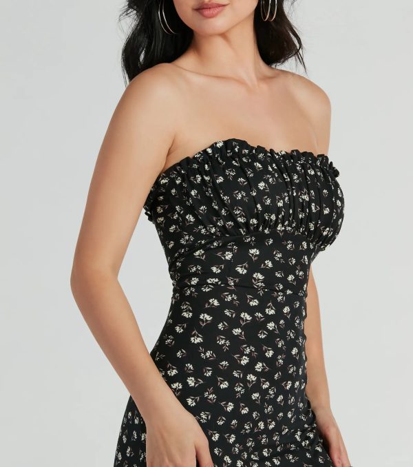 Charming Presence Strapless Slit Floral Maxi Dress - Image 3