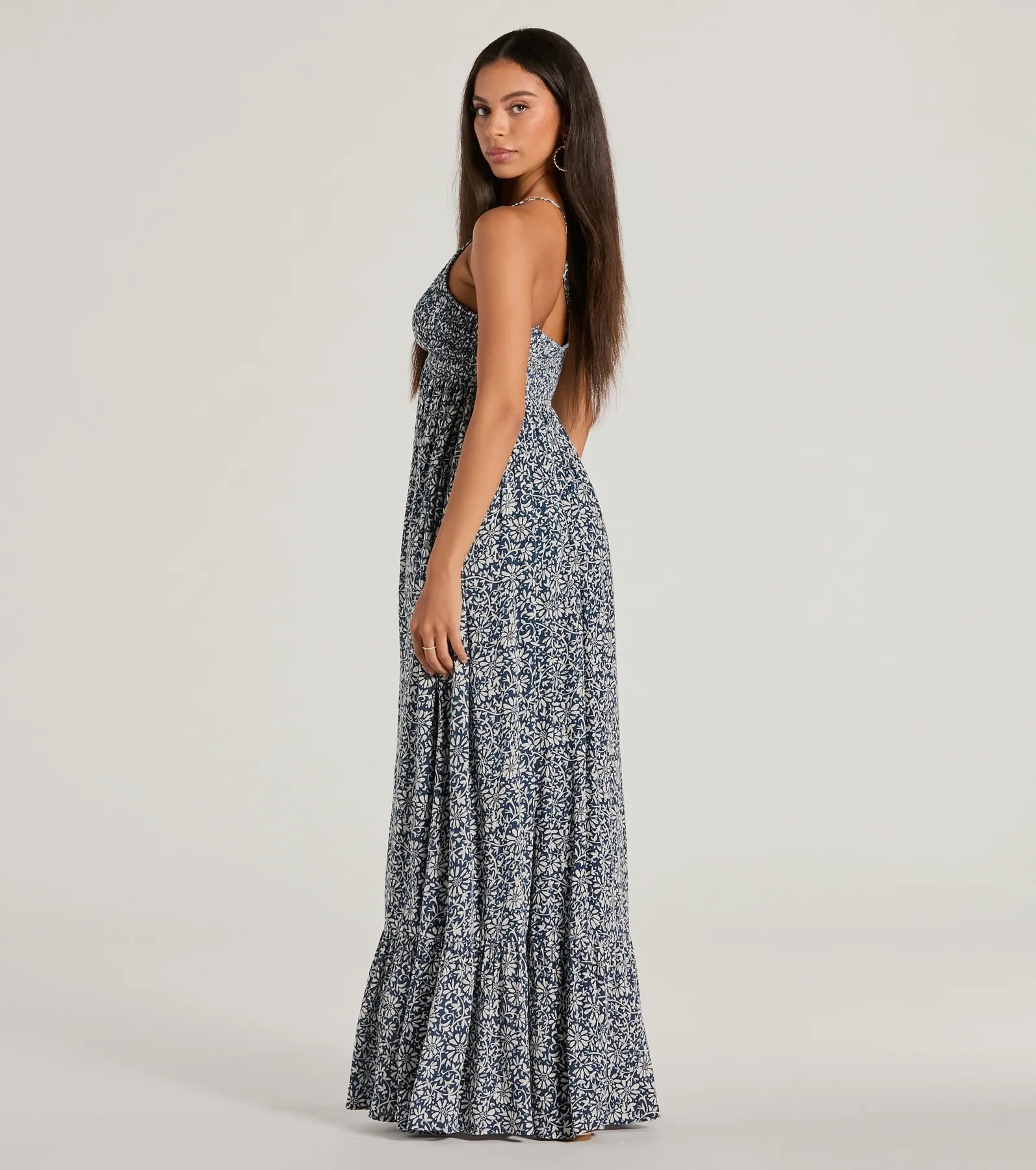 Stroll The Beach V-Neck Floral Paisley Maxi Dress - Image 2