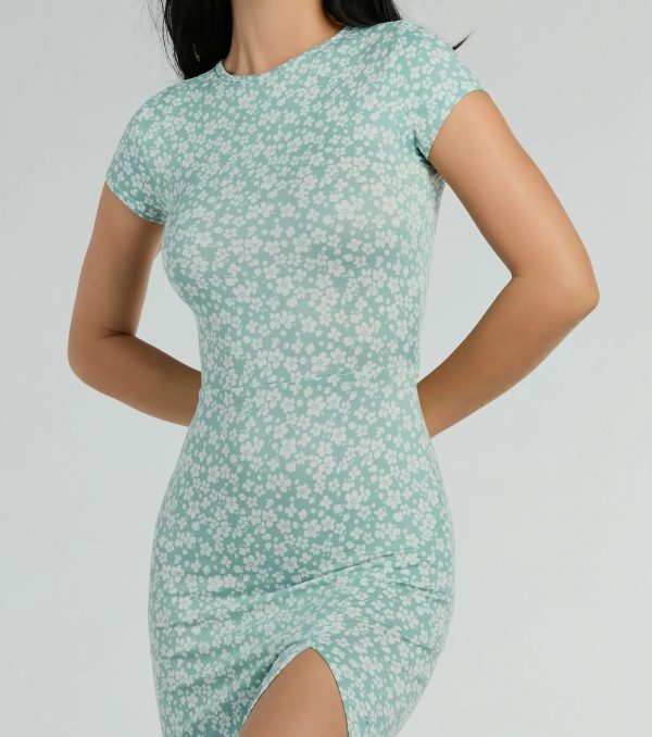 Spring Fling High Slit Ditsy Floral Knit Midi Dress - Image 4