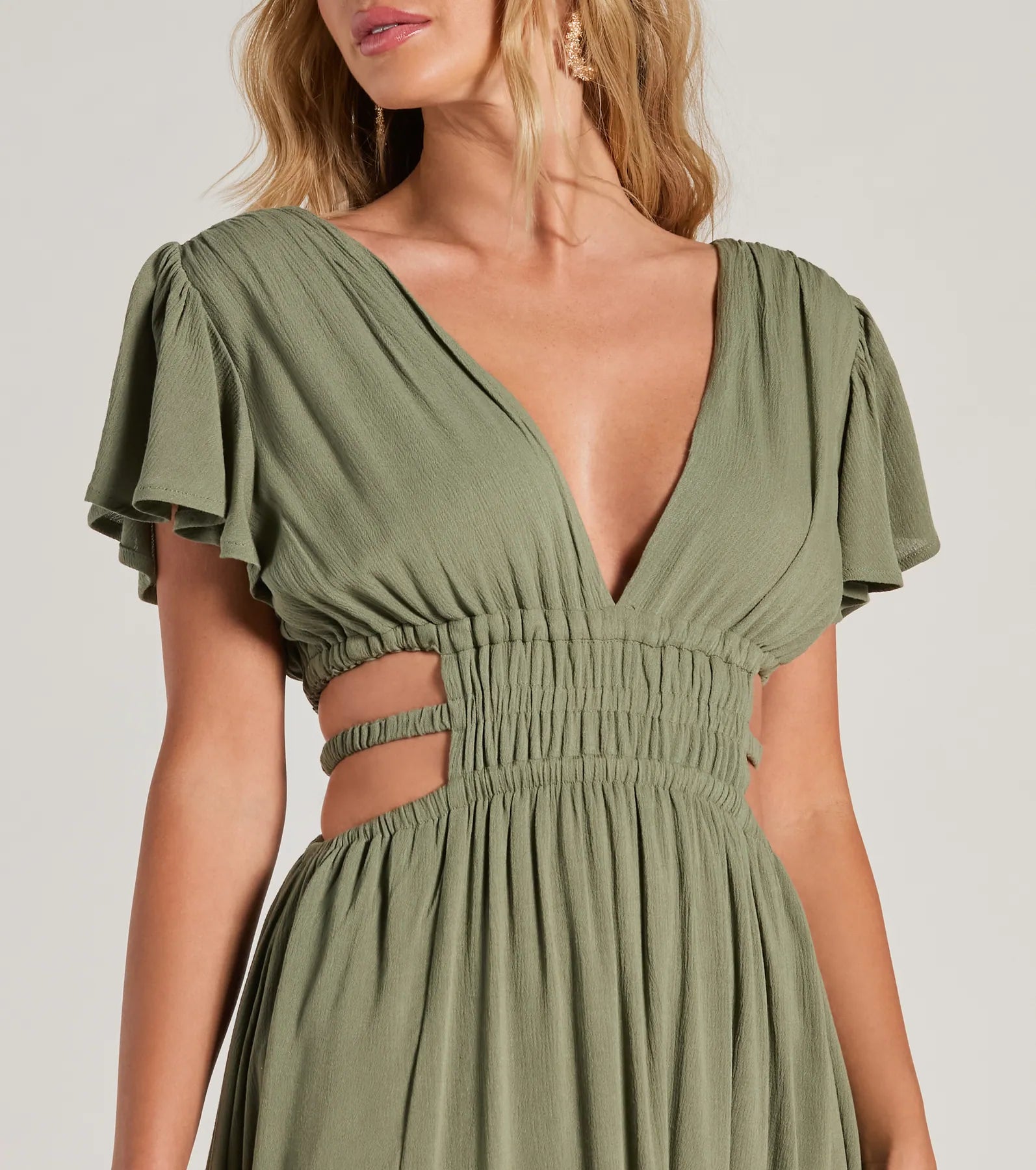 Make Hearts Flutter Short Sleeve Cutout Maxi Dress - Image 3