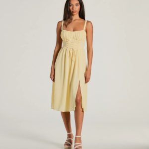 Modern Romance Sleeveless Lace-Up A-Line Midi Dress