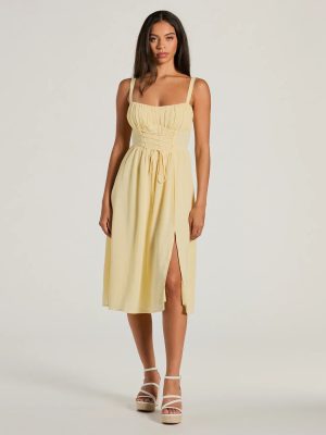 Modern Romance Sleeveless Lace-Up A-Line Midi Dress