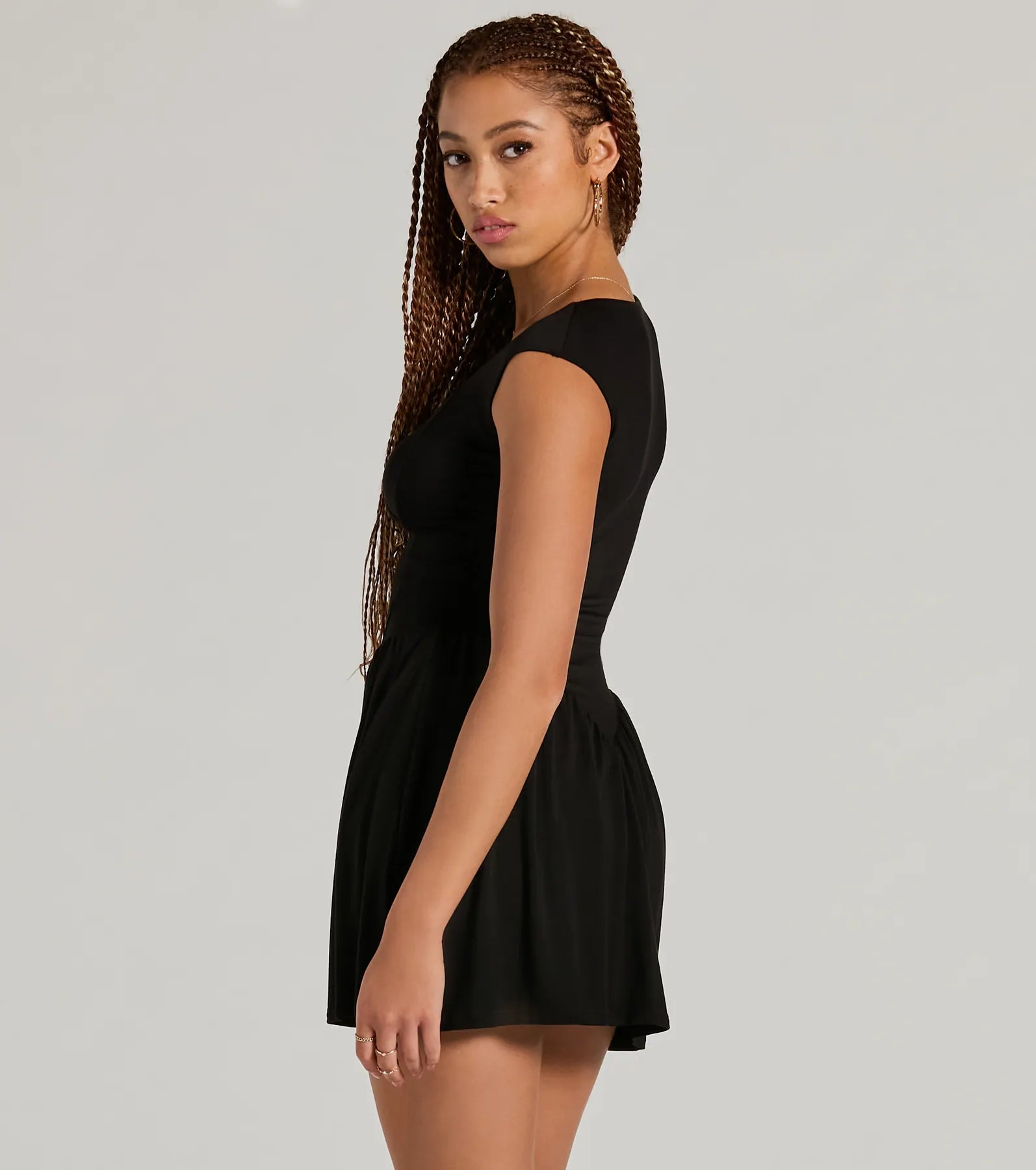 Flattering Look A-Line Ruffled Mini Dress - Image 6
