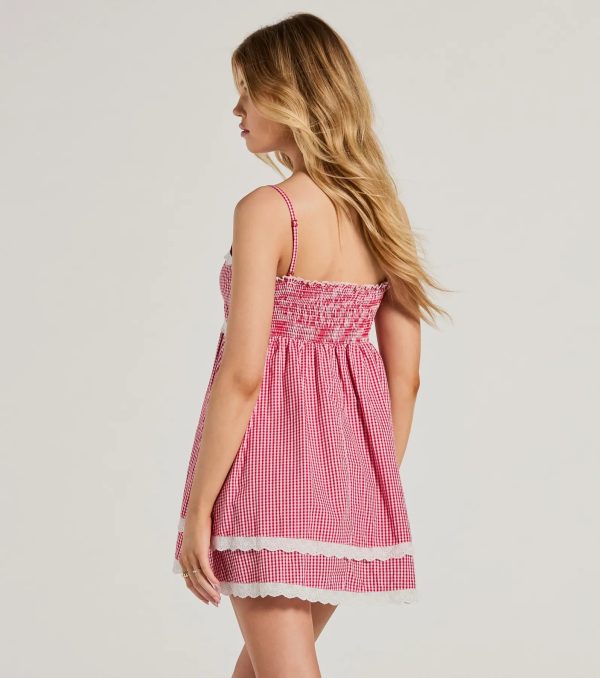 Life's A Picnic Sweetheart Lace Gingham Mini Dress - Image 4