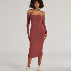 Carefree Chic Long Sleeve Ribbed Knit Midi Dress