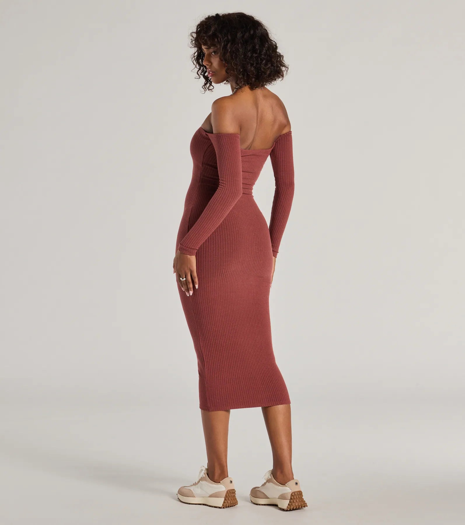 Carefree Chic Long Sleeve Ribbed Knit Midi Dress - Image 2