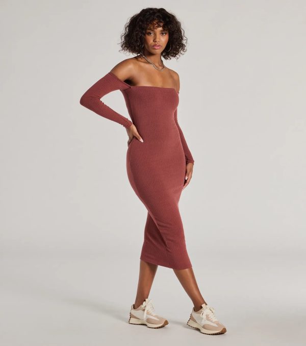 Carefree Chic Long Sleeve Ribbed Knit Midi Dress - Image 4