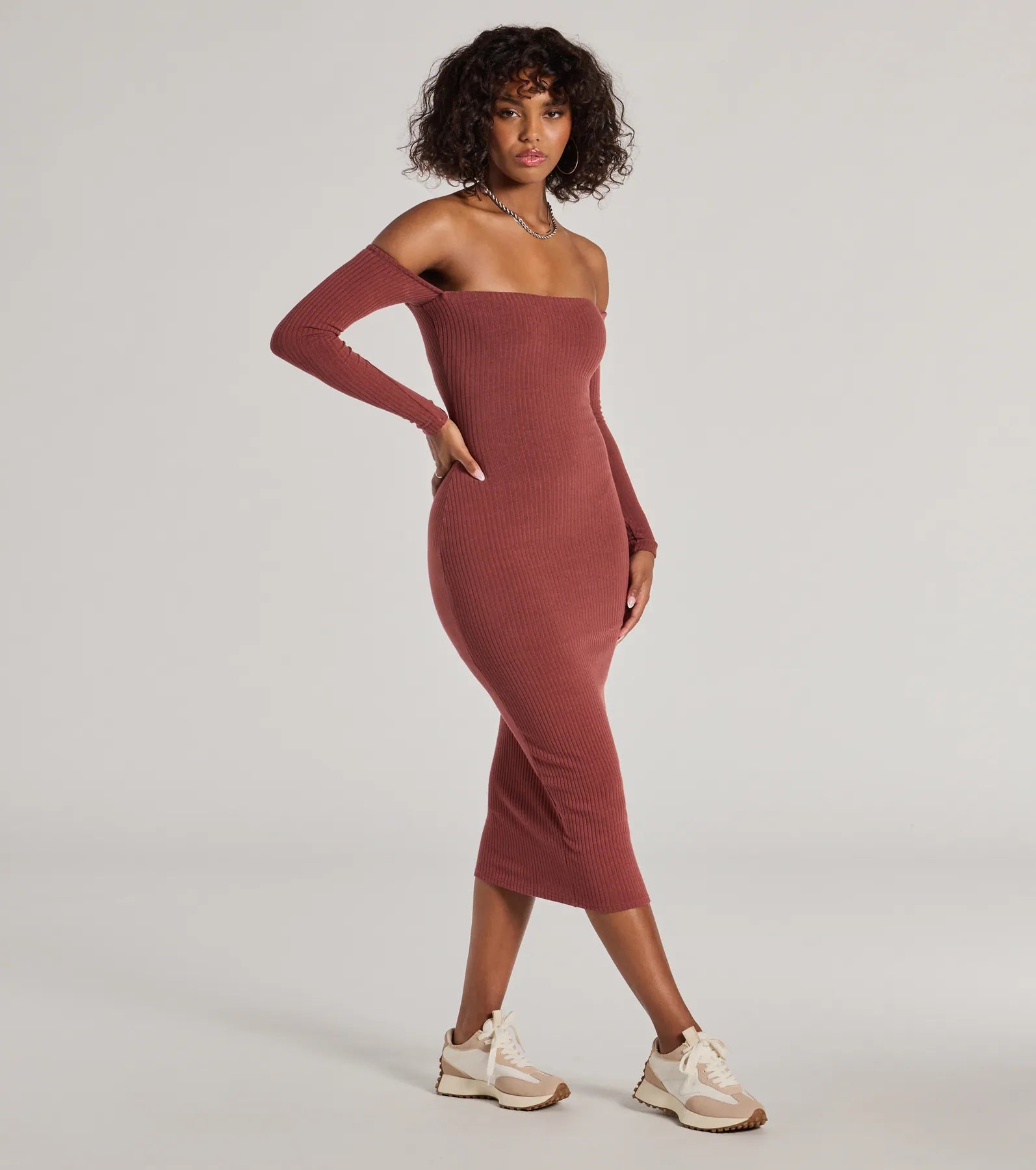 Carefree Chic Long Sleeve Ribbed Knit Midi Dress - Image 4