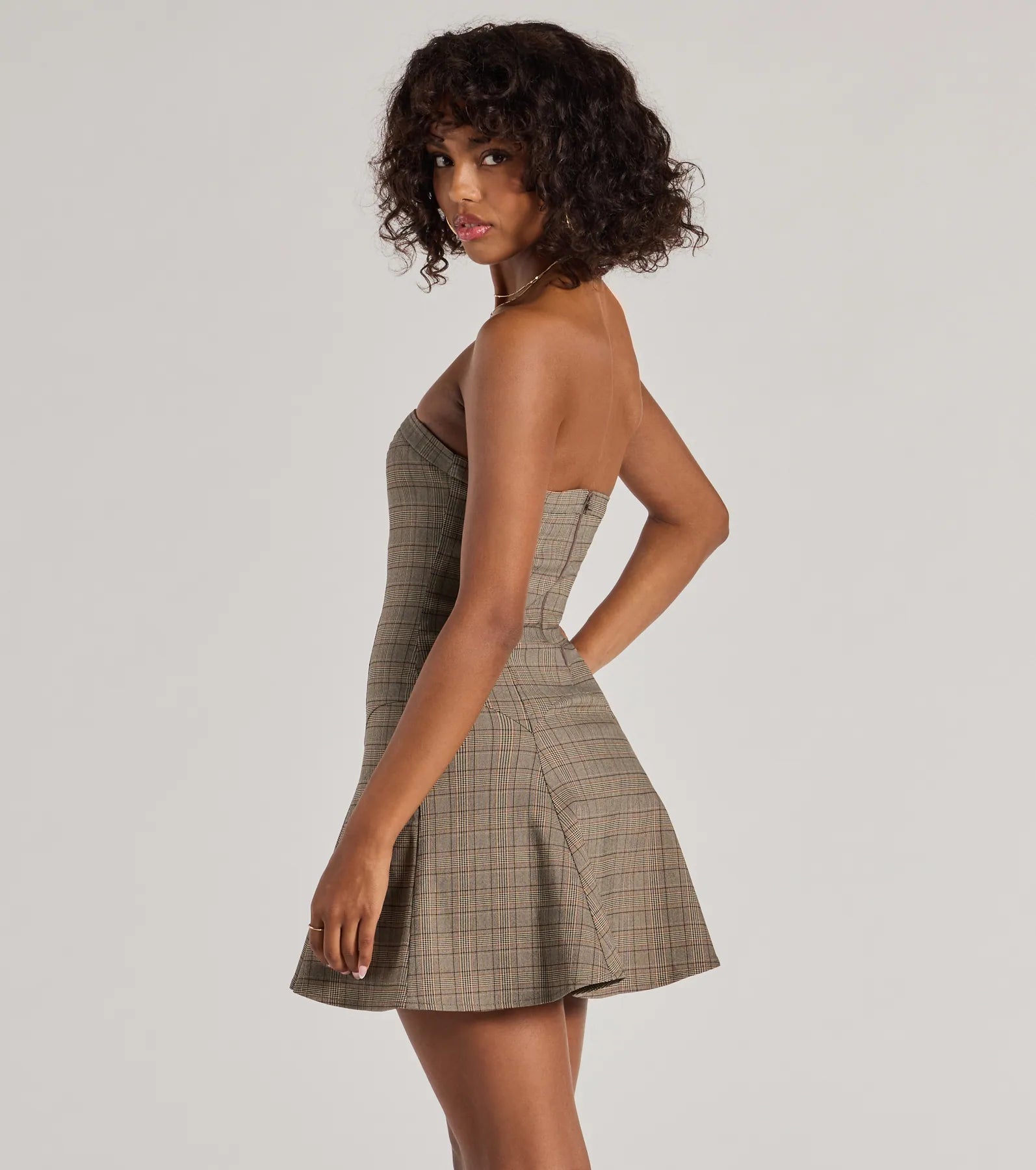 Adorable Look Plaid Print Strapless Skater Dress - Image 2