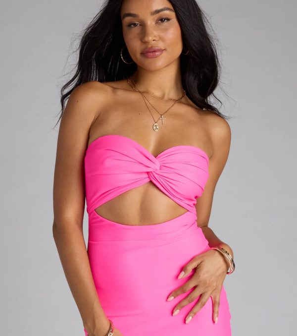 Electric Vibe Cutout Tube Midi Dress - Image 3