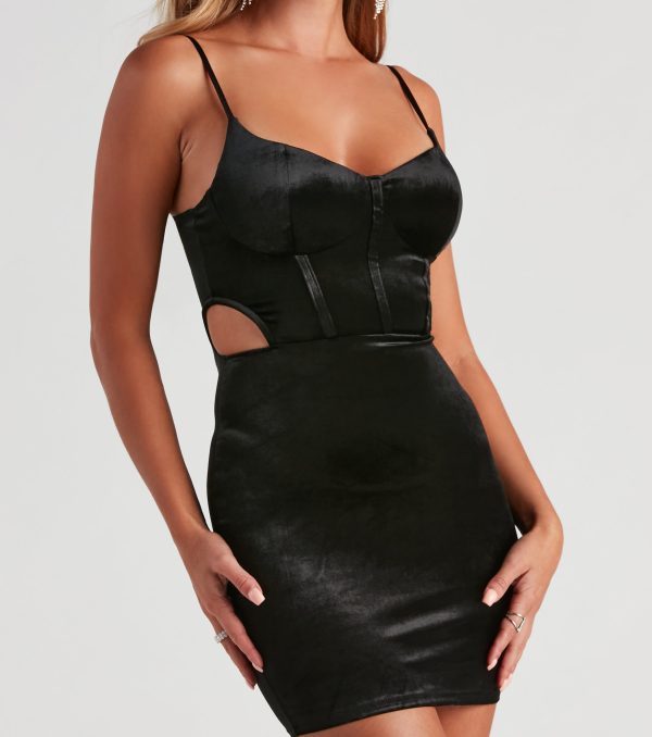 Lady In Velvet Corset Mini Dress - Image 12