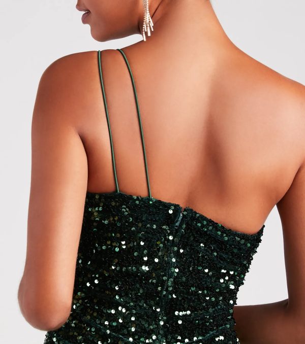 Luxe Shine Sequin Velvet Bodycon Mini Dress - Image 4
