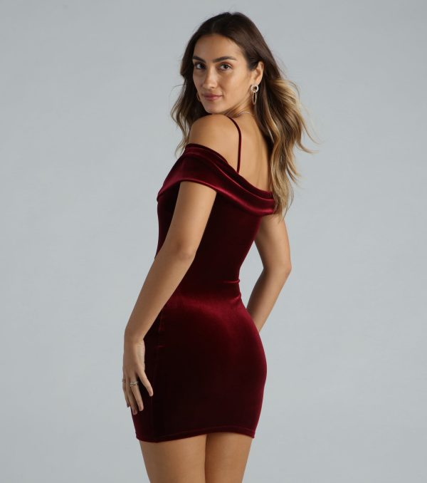 Luxe Allure Velvet Cold Shoulder Mini Dress - Image 2